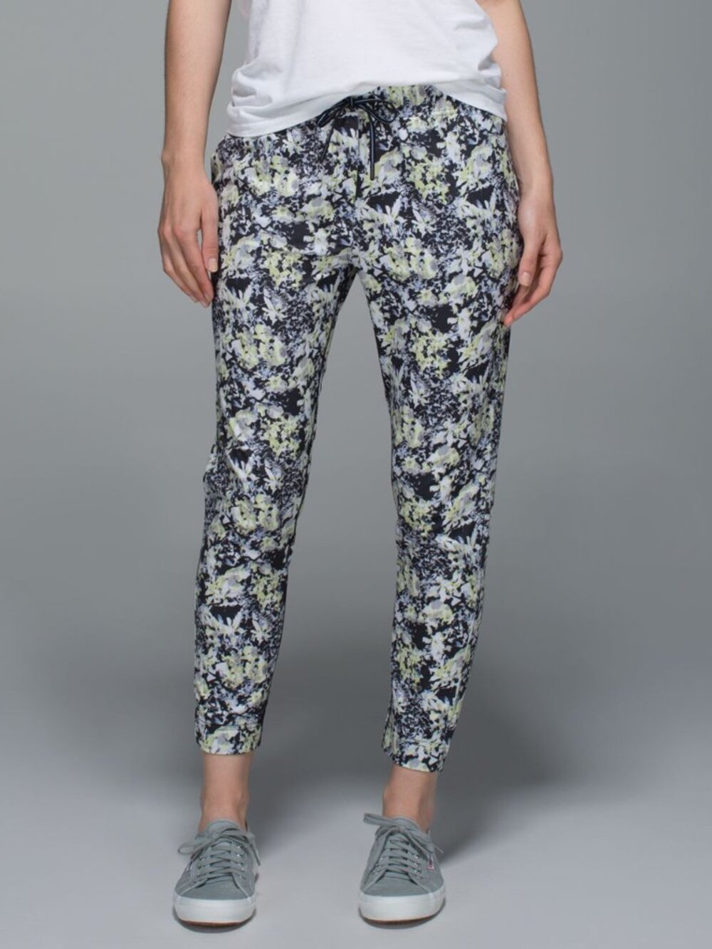 Lululemon Jet Crop *Luxtreme 27" - 12 Crosscourt Petal Black Clarity Yellow